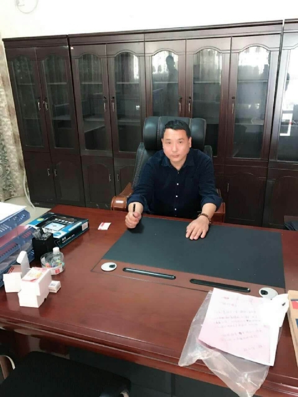 艺术家的第一张照片--惠安婚介网