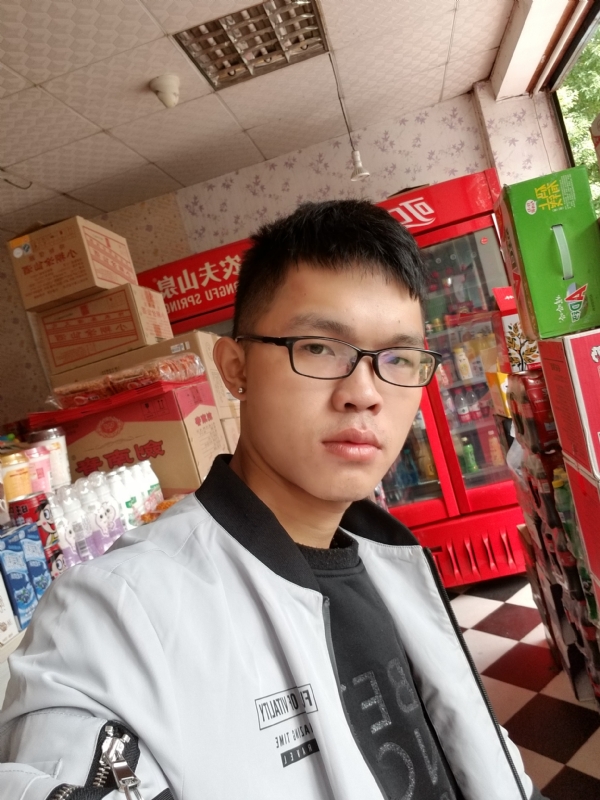 柒年的第一张照片--惠安婚介网