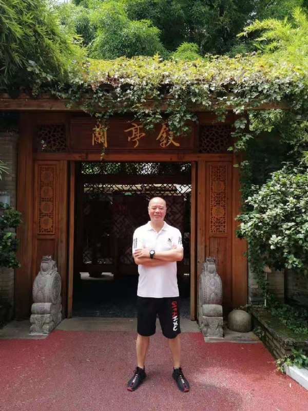 李国伟的第四张照片--惠安婚介网