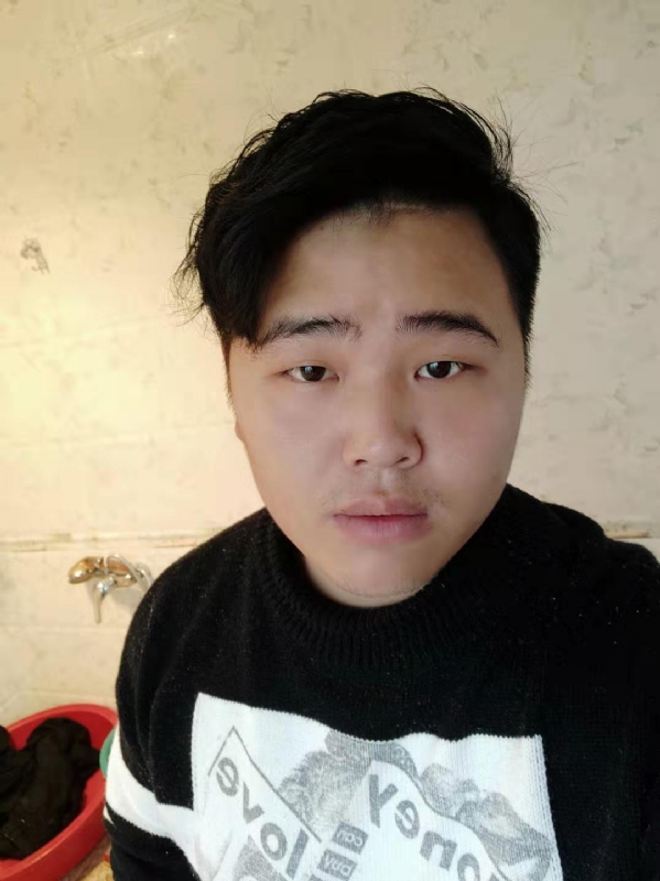 小李的第一张照片--惠安婚介网