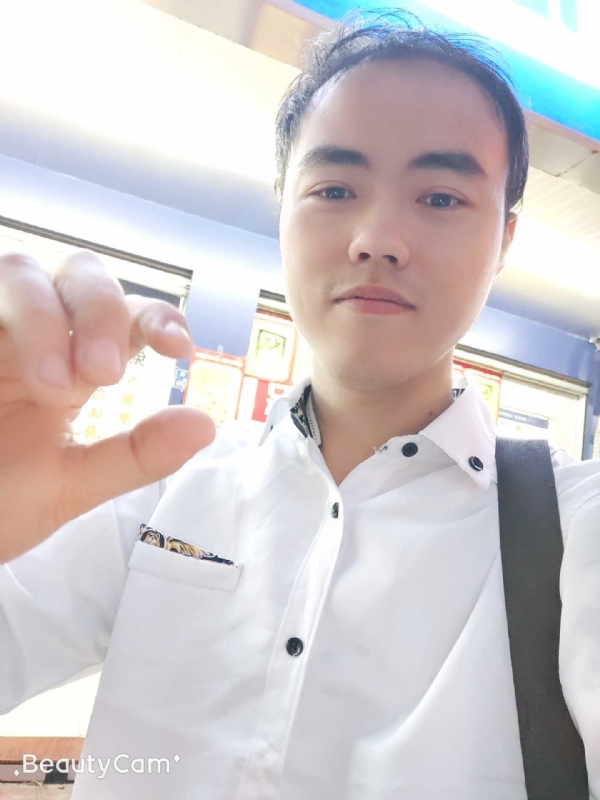 开心就好的第一张照片--惠安婚介网