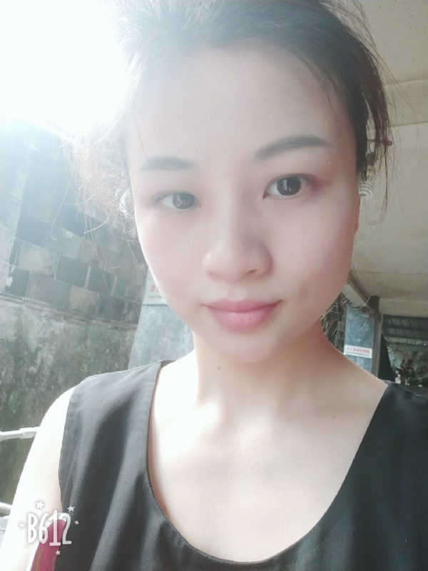 慢慢的第三张照片--惠安婚介网