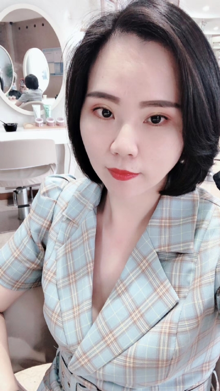 固执的第一张照片--惠安婚介网