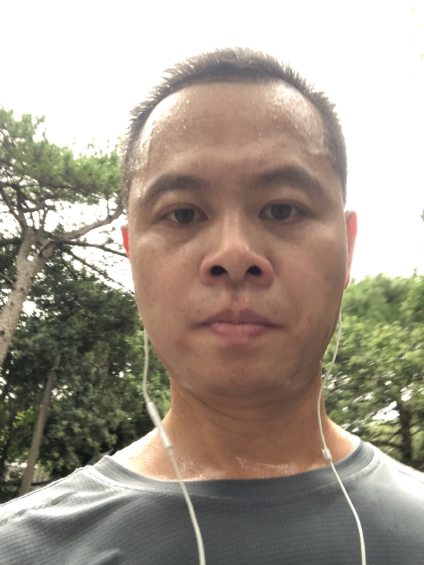 猩猩巨呃的第二张照片--惠安婚介网