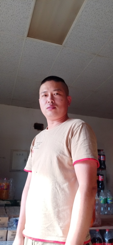 有心人的第三张照片--惠安婚介网