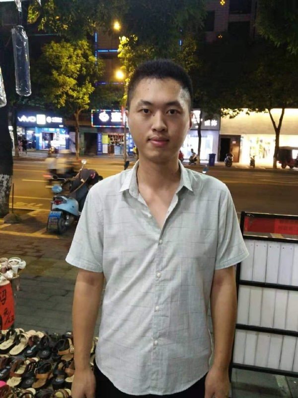 单身的雄鹰的第一张照片--惠安婚介网