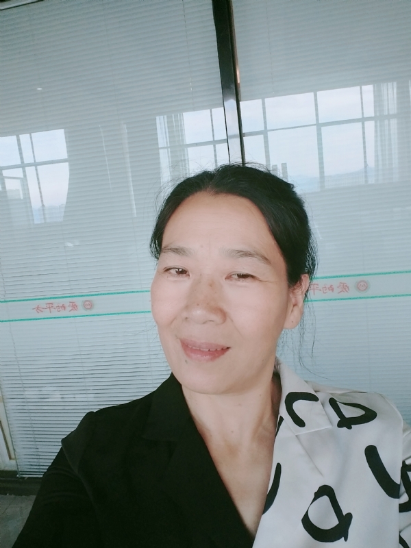 易莲的第一张照片--惠安婚介网