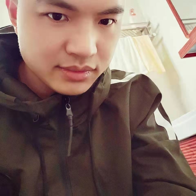 高大上的宅男的第一张照片--惠安婚介网