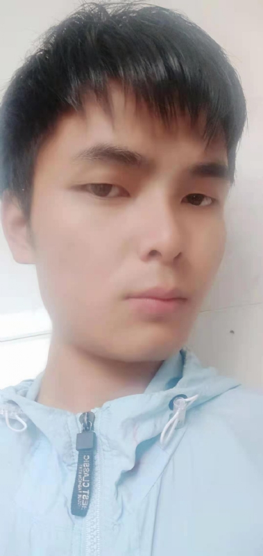 安静的男生的第一张照片--惠安婚介网