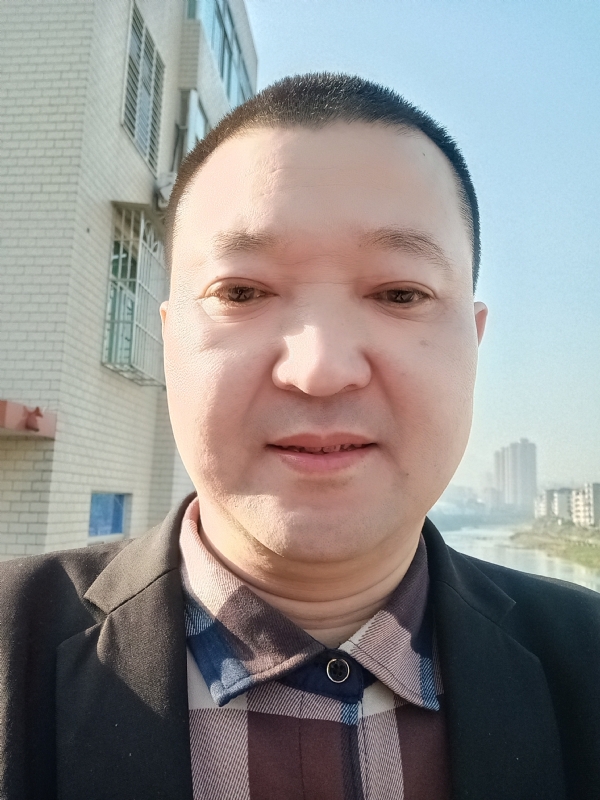 曾经受伤的心灵的第二张照片--惠安婚介网