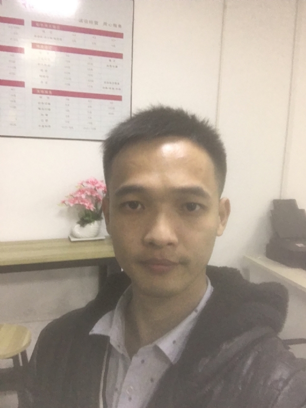 法律人小陈的第一张照片--惠安婚介网