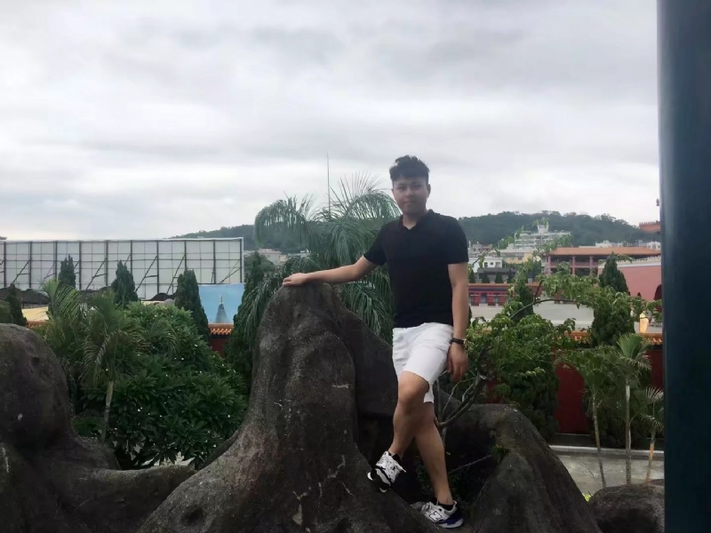 伟仔的第一张照片--惠安婚介网