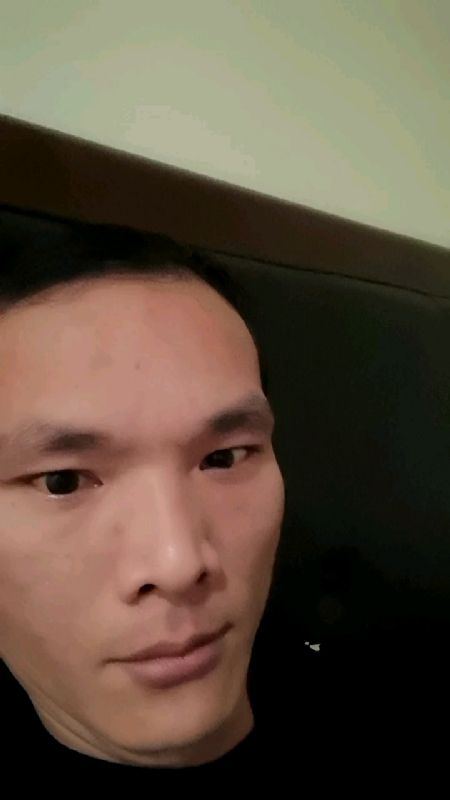只影向谁去的第三张照片--惠安婚介网
