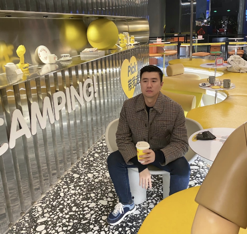 海邊漫步的第一张照片--惠安婚介网