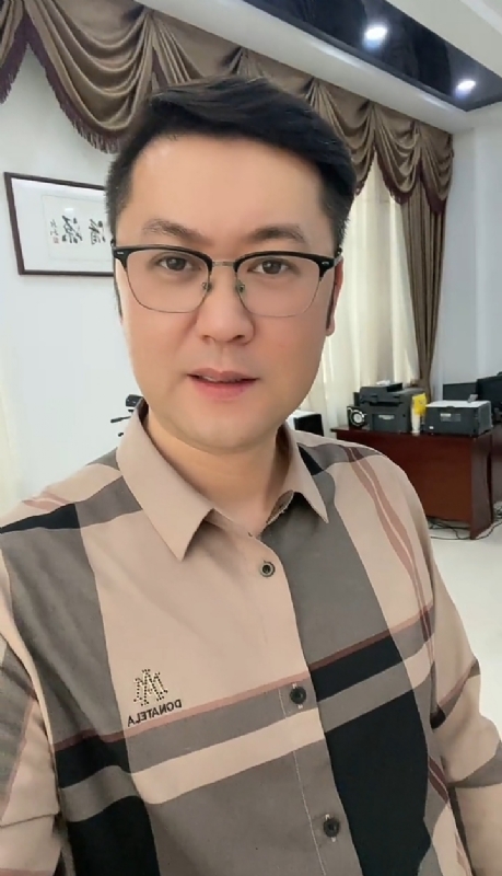 勤勉的第一张照片--惠安婚介网